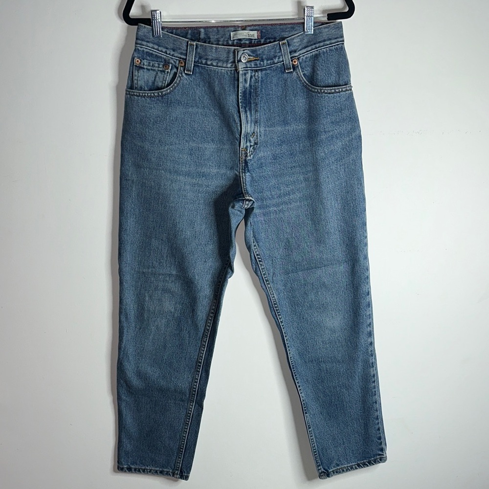 Vintage 90’s Levi’s Relaxed Taper 550 Jeans